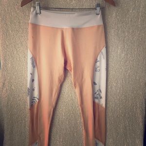 Pastel salmon floral leggings